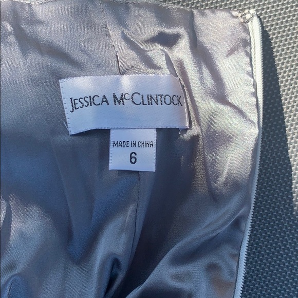 💎 SILVER STRAPLESS DRESS💎 - Picture 4 of 4